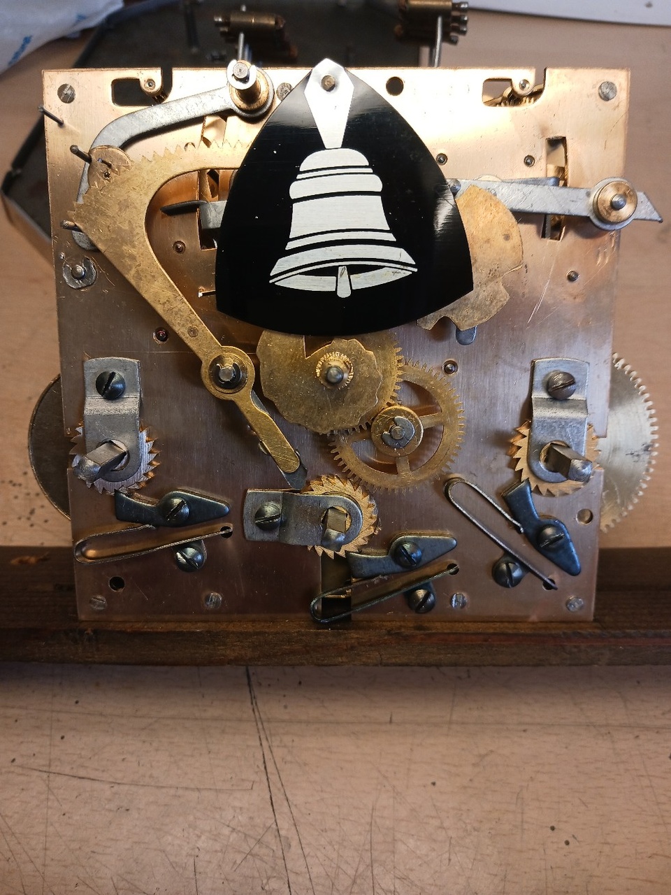 Carillon HMD vue avant